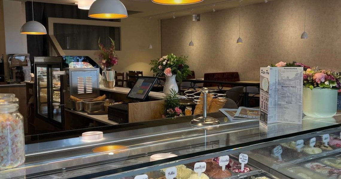 Portfolios 6 Eindresultaat installatie bij Peter Pan IJssalon in Tongeren