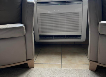 Airco installatie Herk-de-Stad: Fujitsu vloermodel 4kW voor optimaal comfort
