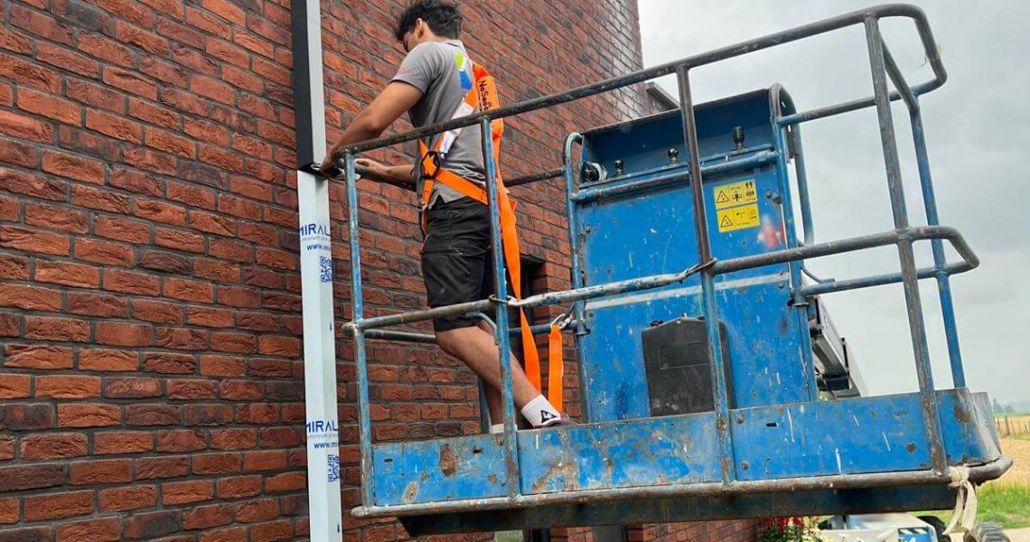 Airco installatie Riemst: Twee Fujitsu airco’s geplaatst in woonblok